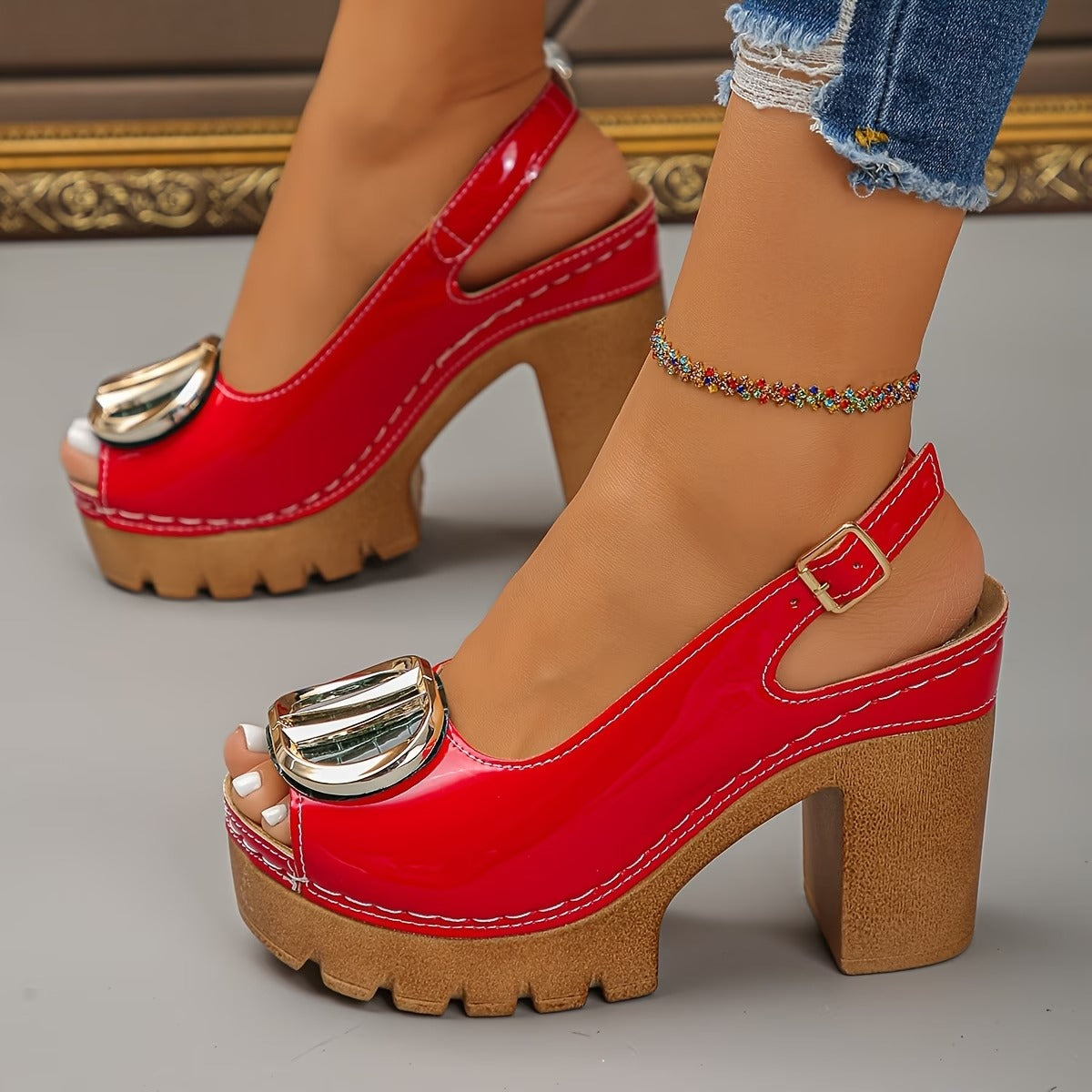 🔥Last day 49% OFF - Women's Vintage Metal Buckle Pumps