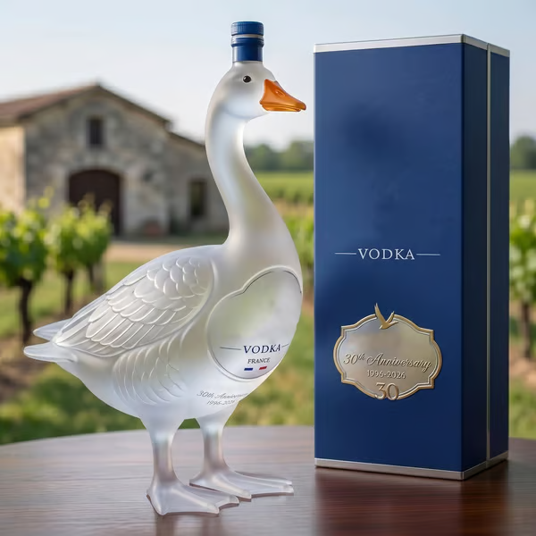 💥Summer Special Offer 📣30th Anniversary 3D Sculpted Vodka Bottle